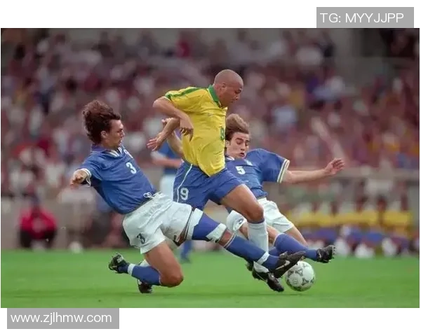 东部足球十大球星精彩亮相谁能成为未来的足球巨星