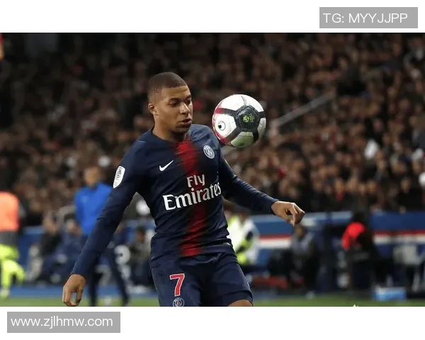 全球足球史上十大速度最快球员盘点他们的速度与突破能力