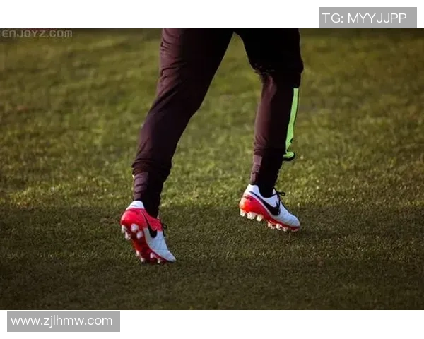 足球球星代言Nike运动鞋传奇盘点与创新设计探索 足球球星代言Nike运动鞋传奇盘点与创新设计探索